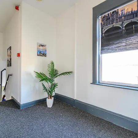 Affittacamere Ra27Gt - Cozy Double Room In Morley