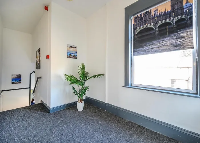 Guest house -ra27a- For Your Relaxed, Cosy Stay, Free Parking